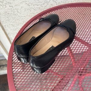Black Leather Ballet Flats with Bow detail